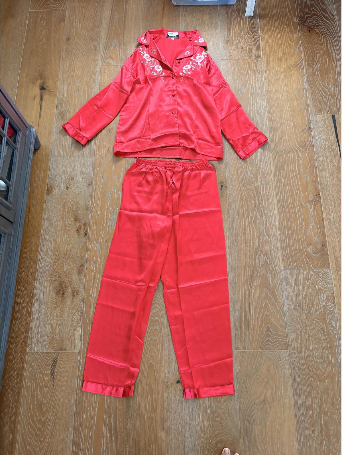 100% Silk Asian Oriental Pajama Set Size Large Nwt
